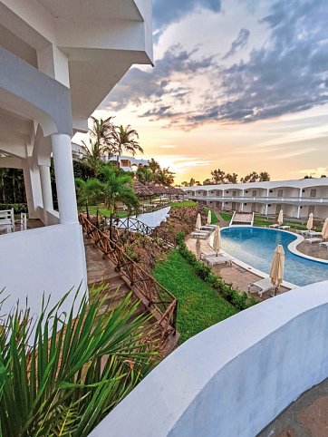 AHG Lion Beach Resort