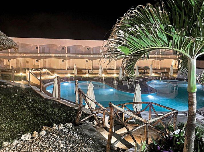 AHG Lion Beach Resort