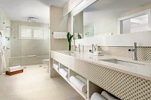Couples Tower Isle - Wohnbeispiel Oasis Spa Villa (Zimmercodierungen VB1 & VD1)