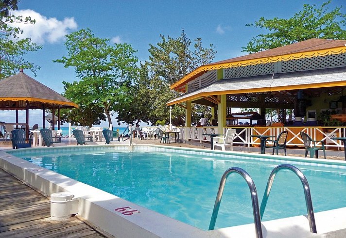 Merril's Beach Resort