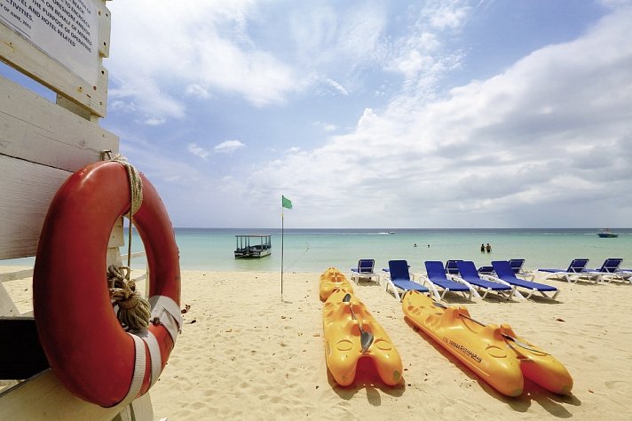 Merril's Beach Resort