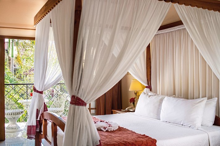 Charela Inn Hotel