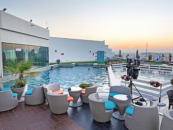 Golden Tulip Muscat
