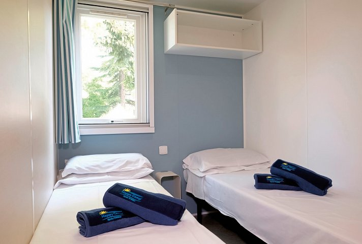 Camping Italia Lido (by Happy Camp) - Wohnbeispiel Mobilheim Happy Premium (Zimmercodierung CM1)