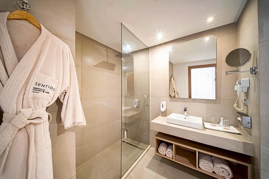 Sentido Marillia Resort & Spa - Wohnbeispiel Doppelzimmer Superior Jacuzzi (Zimmercodierung DS2)