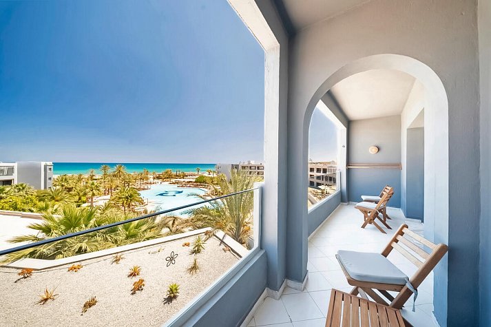 Sentido Marillia Resort & Spa - Wohnbeispiel Juniorsuite Meerblick (Zimmercodierung J1M)