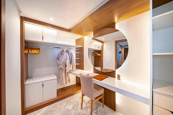 Sentido Marillia Resort & Spa - Wohnbeispiel Juniorsuite Meerblick (Zimmercodierung J1M)