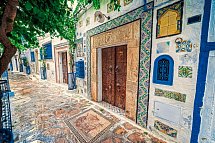 Kulturschätze und Wüstensonne - Tunesiens Paradies - Farbenprächtige Medina