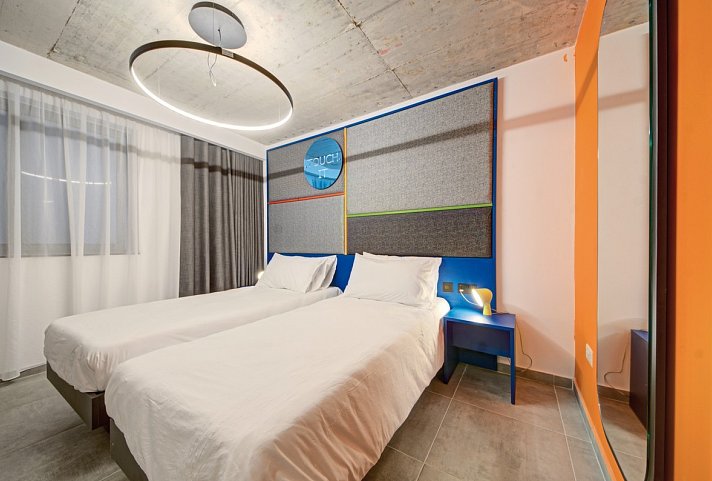 IKYK Hotel - Wohnbeispiel Doppelzimmer Economy (Zimmercodierung DE1)