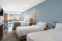 Reef Hotel & Spa