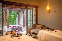 Centara Ras Fushi Resort & Spa Maldives