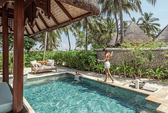 Four Seasons Resort Maldives at Kuda Huraa - Deluxe Beach Pavillon