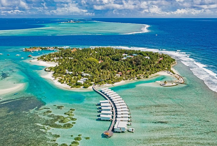 Holiday Inn Resort Kandooma Maldives