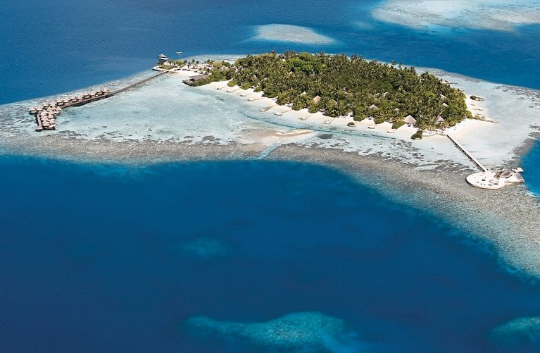 Nika Island Resort & Spa