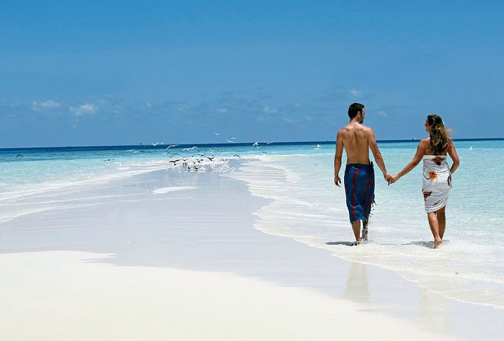 Nika Island Resort & Spa