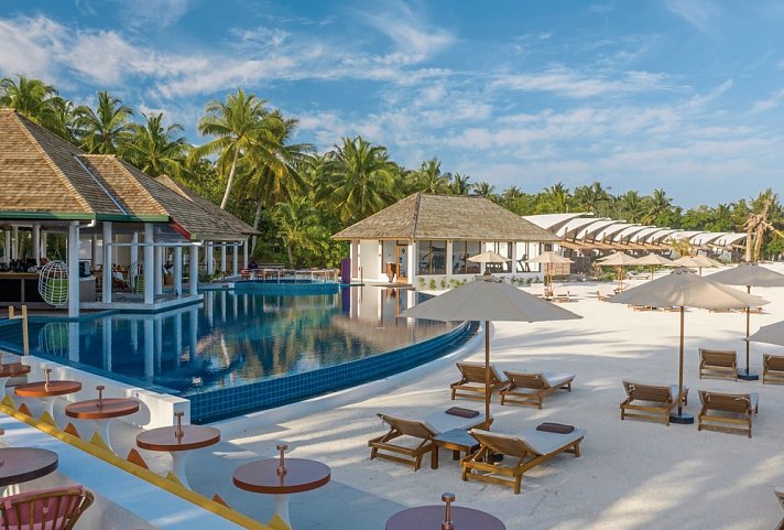 Cinnamon Hakuraa Huraa Maldives