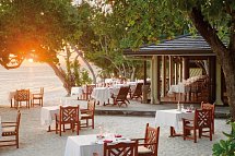 Royal Island Resort & Spa