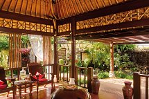 Royal Island Resort & Spa