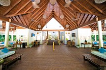 Reethi Faru Resort