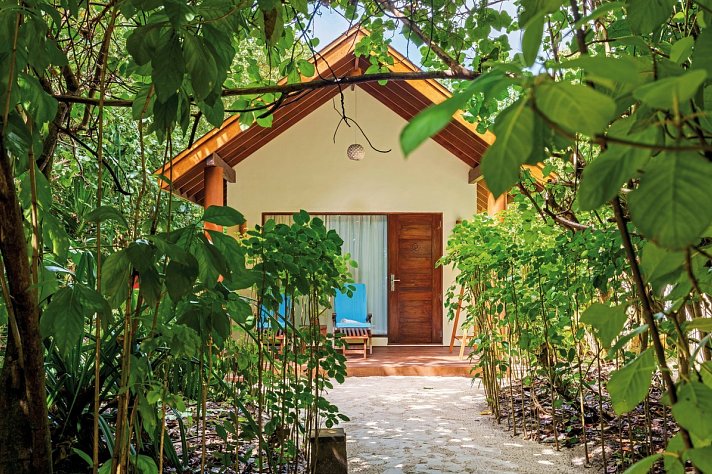 Reethi Faru Resort