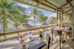 Le Peninsula Bay Beach Resort & Spa