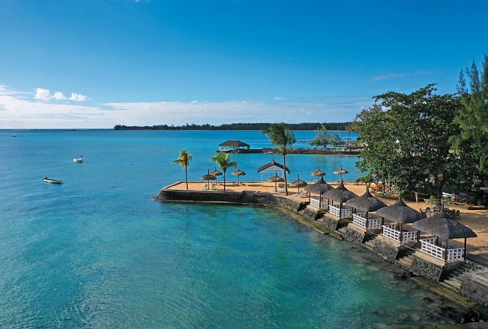 Coral Azur Beach Resort