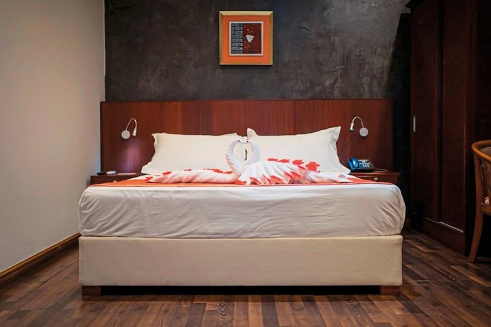 Gold Beach Resort & Spa