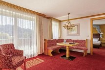 Alpenhotel Oberstdorf - ein Rovell Hotel - Wohnbeispiel Doppelzimmer Komfort Haupthaus (Zimmercodierung DB3)