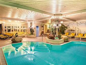 Alpenhotel Oberstdorf - ein Rovell Hotel - AlpVita SPA, Innenpool
