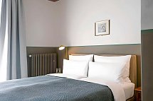 HENRI Hotel Garmisch-Partenkirchen - Wohnbeispiel Doppelzimmer Kabinett (Zimmercodierung K)