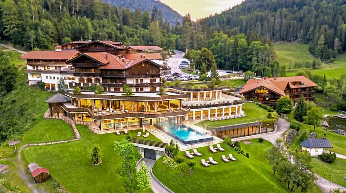 Hotel Feuriger Tatzlwurm