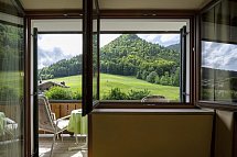 Steinbach-Hotel - Wohnbeispiel Einzelzimmer Balkon (Zimmercodierung EB2)