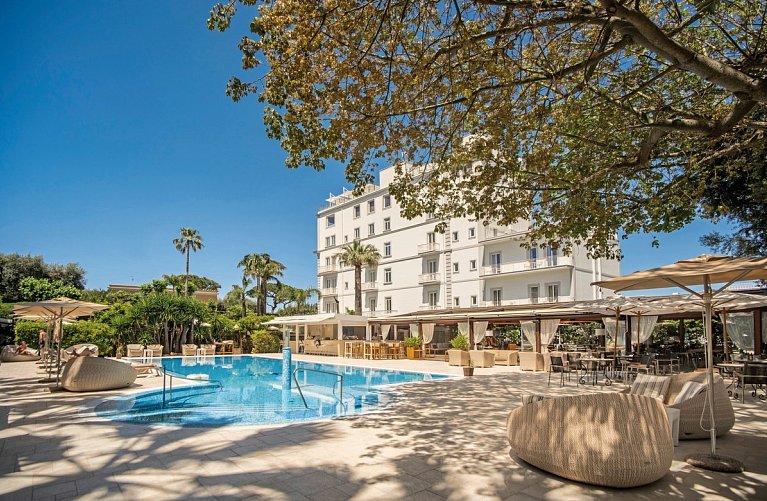 Hotel Mediterraneo Sorrento
