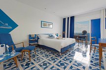 Parco dei Principi - Wohnbeispiel Doppelzimmer Deluxe Meerblick (Zimmercodierung DDM)