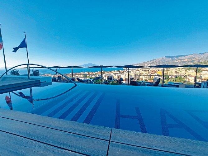 Hilton Sorrento Palace