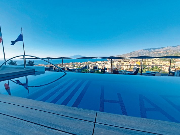 Hilton Sorrento Palace