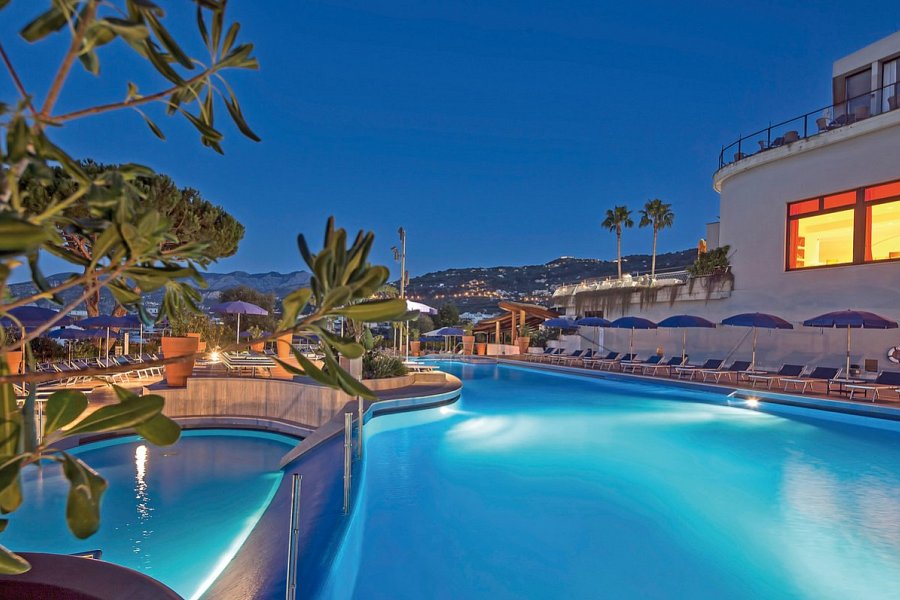 Hilton Sorrento Palace