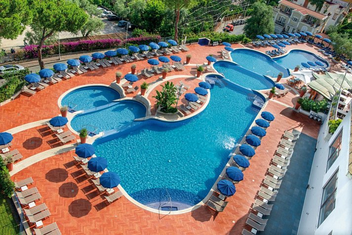 Hilton Sorrento Palace