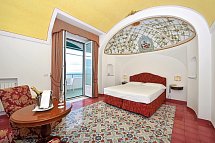 Luna Convento - Wohnbeispiel Doppelzimmer Deluxe Meerblick (Zimmercodierung DDM)