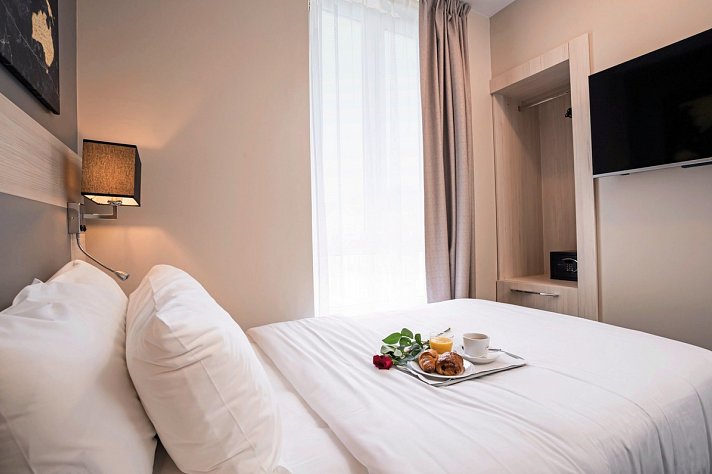 Hotel Univers
