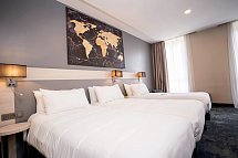 Hotel Univers - Wohnbeispiel Dreibettzimmer Standard (Zimmercodierungen TG1 & TX1)