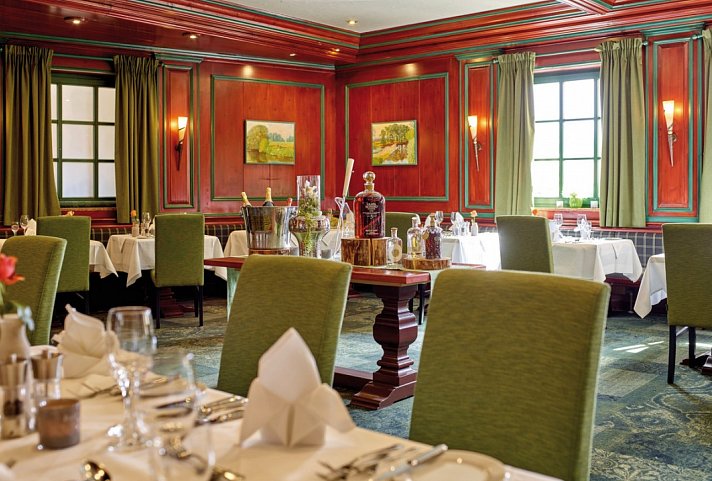 MAXIMILIAN Grand Hotel