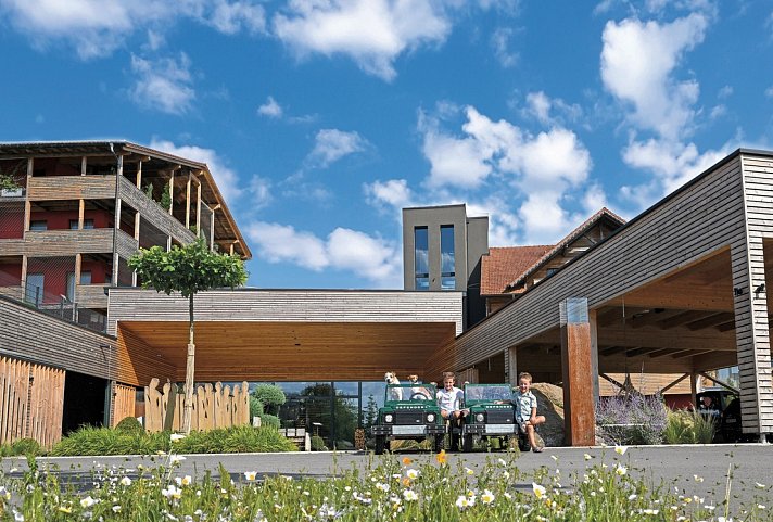 ULRICHSHOF Nature • Family • Design