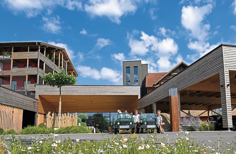 ULRICHSHOF Nature • Family • Design