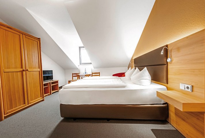 Donna Landhotel Rosenberger - Wohnbeispiel Doppelzimmer (Zimmercodierungen DB1 & DC1)