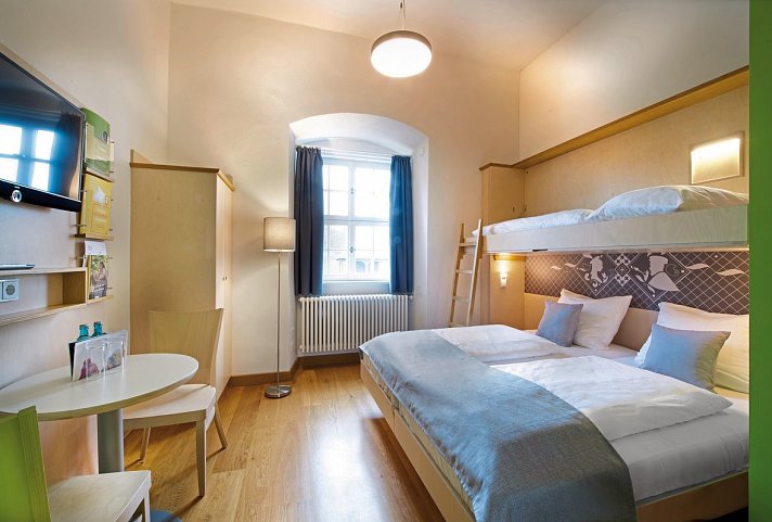 JUFA Hotel Festung Rosenberg Kronach - Wohnbeispiel Doppelzimmer (Zimmercodierung DB1)