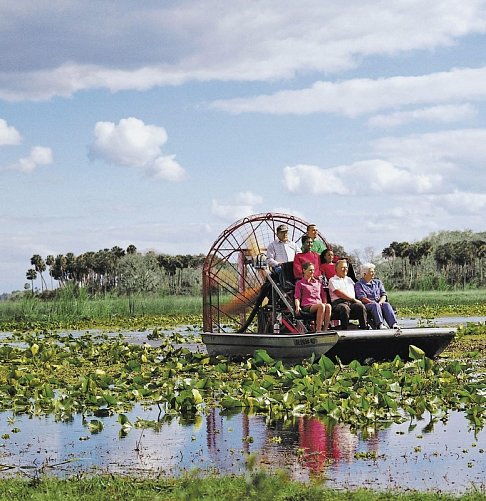 Manhattan Express & Florida Sunshine State inkl. Badeverlängerung (Standard) - Propellerboot im Everglades Safari Park