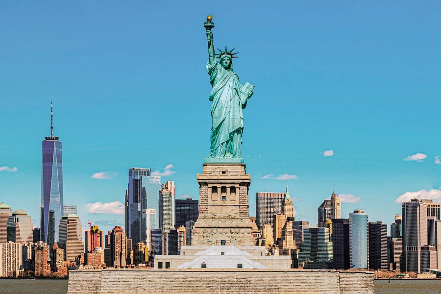 Manhattan Express & Florida Sunshine State inkl. Badeverlängerung (Superior-Variante, City View) - New York, Freiheitsstatue