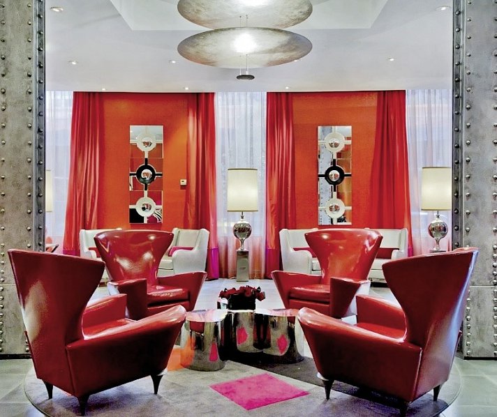 Ameritania Hotel