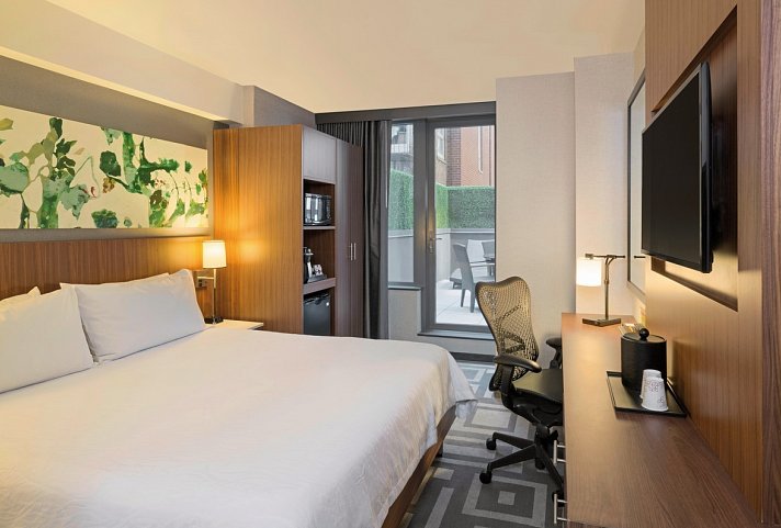 Hilton Garden Inn New York/Central Park South-Midtown West - Wohnbeispiel King bed, Outdoor Terrace (Zimmercodierung UG2)